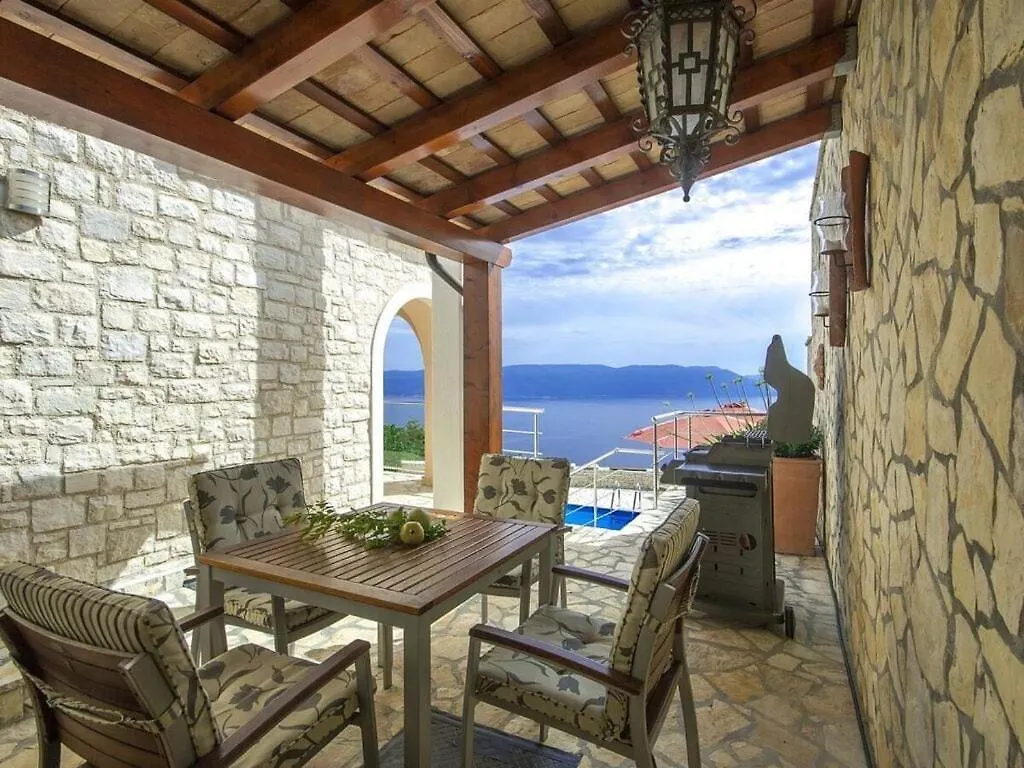 Mali-Kosi Comfortable Holiday Residence Vicani